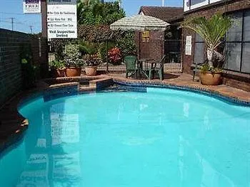 Chalet Motor Inn Bundaberg